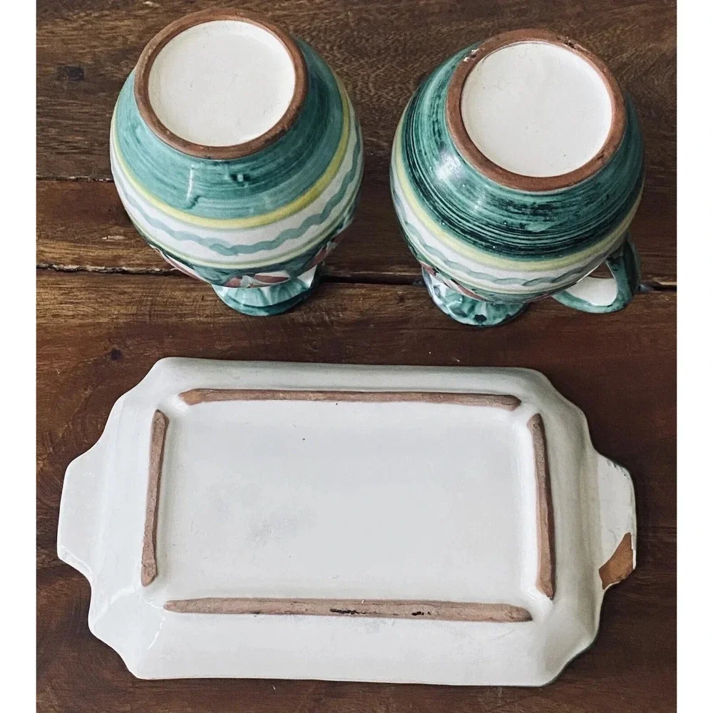 Vintage Italian Ravello Majolica Art Pottery Oil‎ & Vinegar Cruets w/Underplate